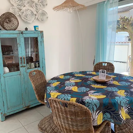 L'amiraute דירה *